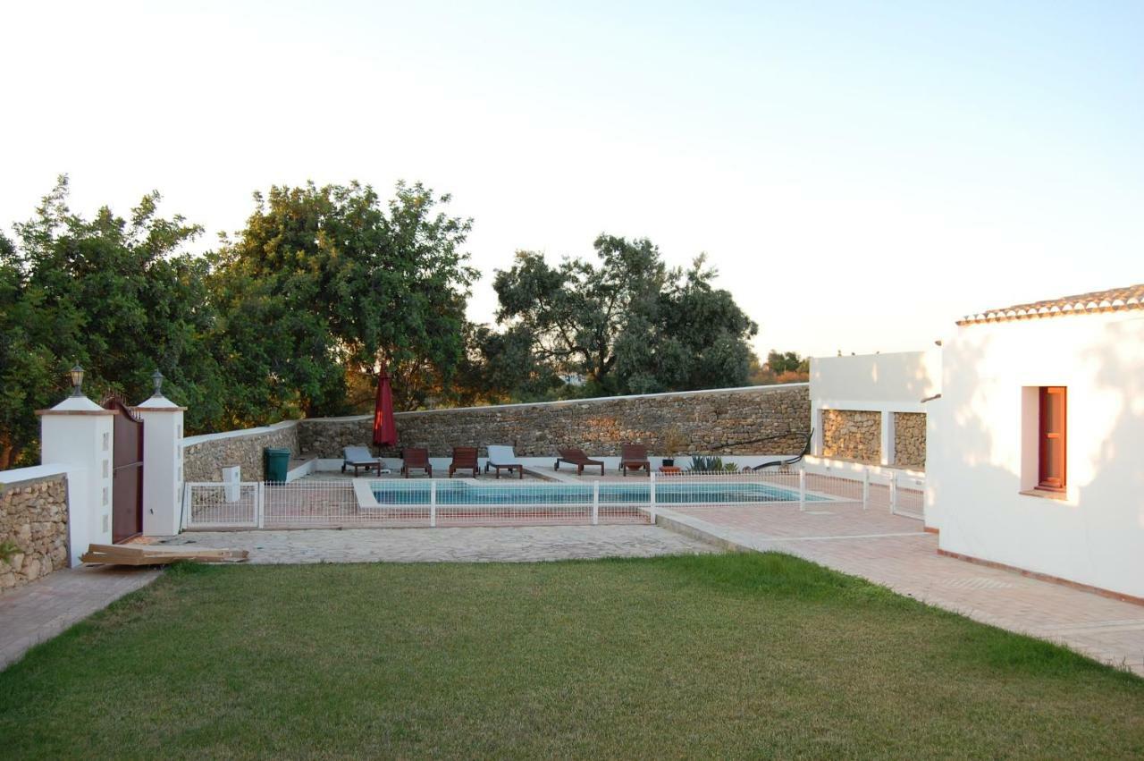 Casa Da Escola Hotel Boliqueime Bagian luar foto